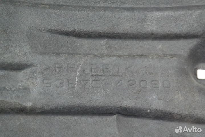 Подкрылок передний Toyota RAV4 5 XA50