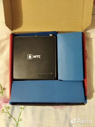 Роутер и TV приставка МТС