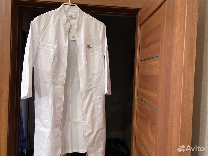 Белый медицинский халат 46/48 Mogern Dortor