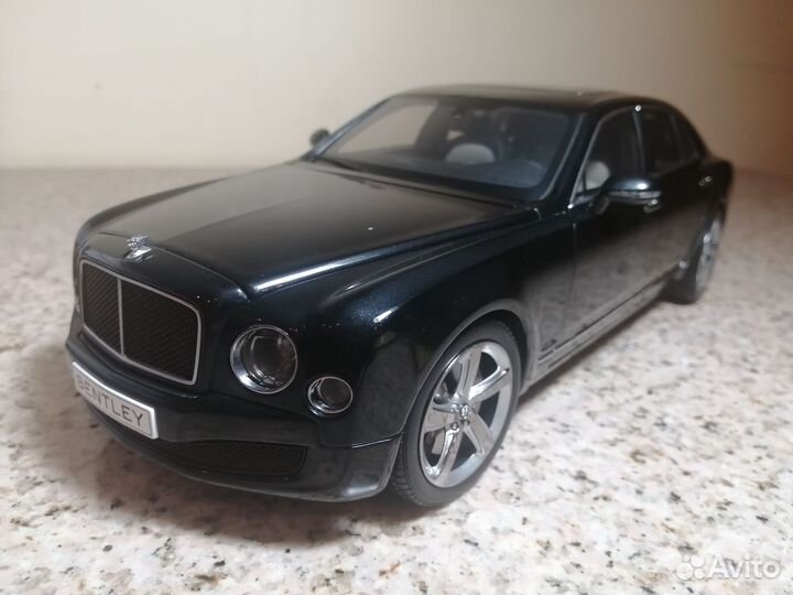 1/18 2014 Bentley Mulsanne Speed Onyx Kyosho