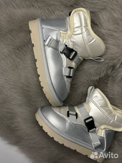 Детские зимние ботинки