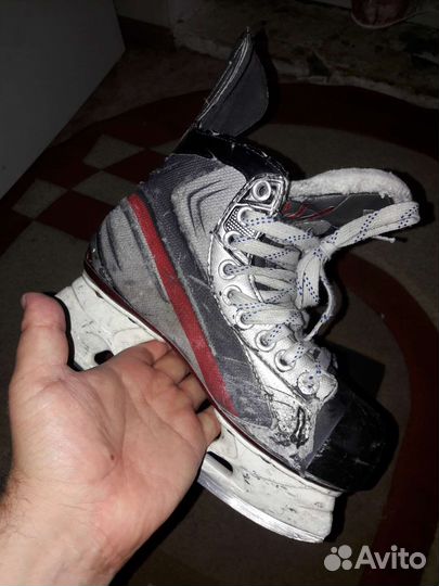 Хоккейные коньки bauer vapor X3.0