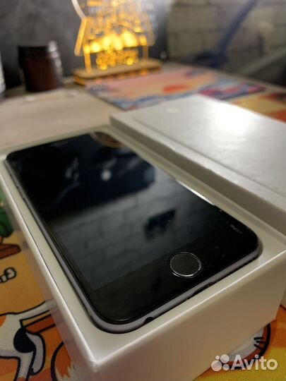 iPhone 6, 16 ГБ