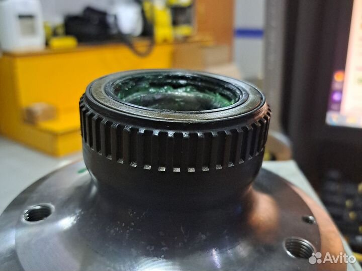 Ступица передняя Mercedes