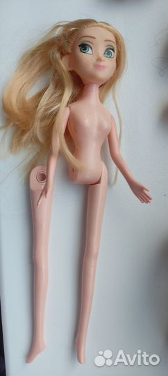 Одежда и запчасти для кукол