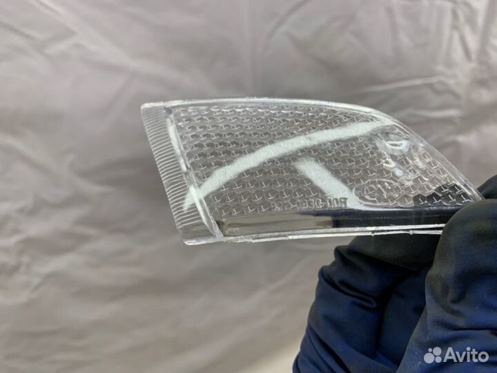 Стекла поворотников передняя Honda Dio 18 / 25