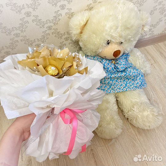 Букет из конфет с розами