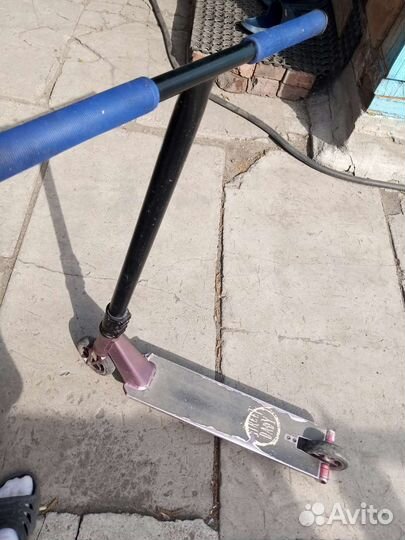 Трюковой самокат стрит