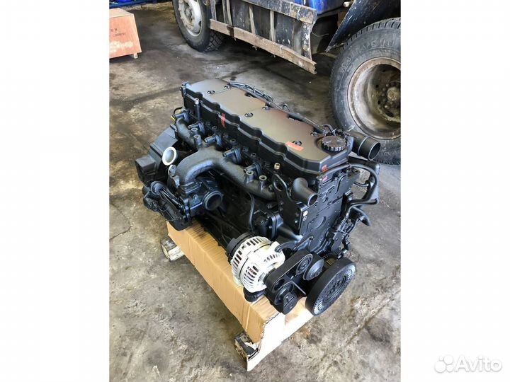 Двигатель Cummins 6isbe