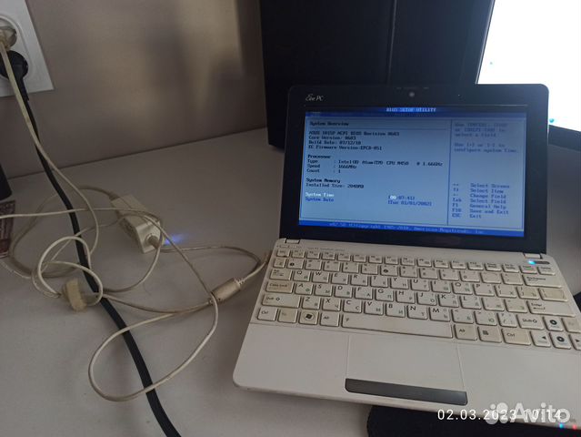 Нетбук asus eee pc 1015p
