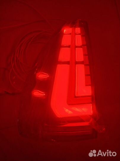 Задние фонари стопы Toyota Land Cruiser Prado 120