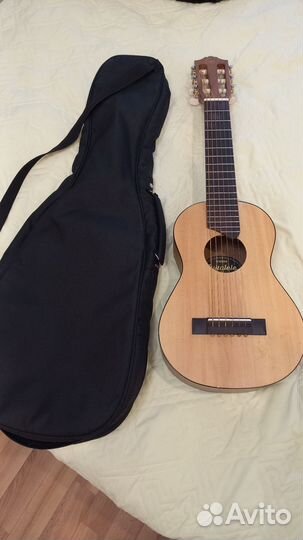 Гитара yamaha 6 струнная, гиталеле