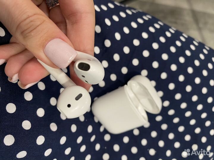 Наушники apple airpods