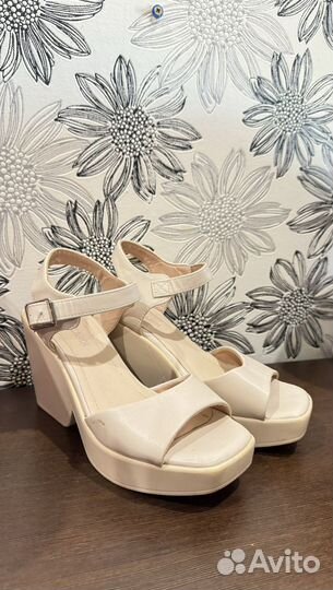 Ботинки летние женские