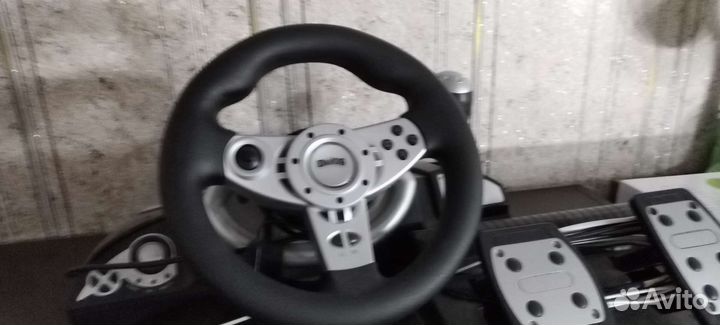 Игровой руль с педалями для пк