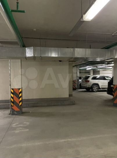 Машиноместо, 15 м²