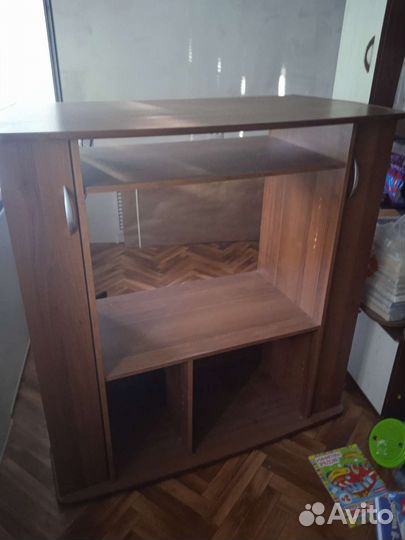 Тумба под телевизор бу