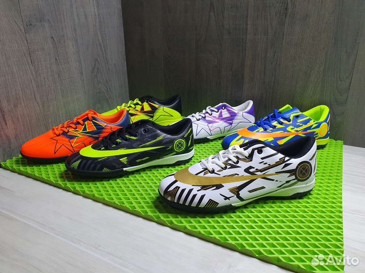 Футбольные бутсы/Сороконожки/Футзалки