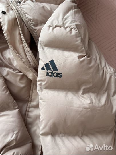 Пуховик adidas женский