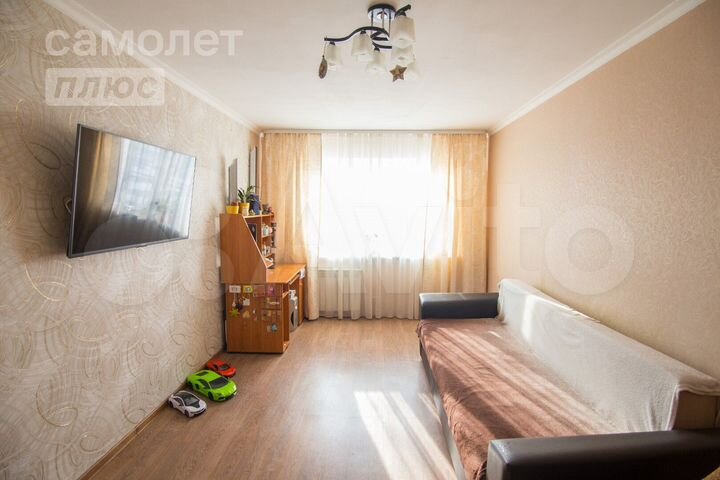 2-к. квартира, 48 м², 5/5 эт.