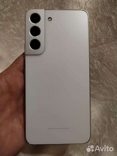 Samsung S22
