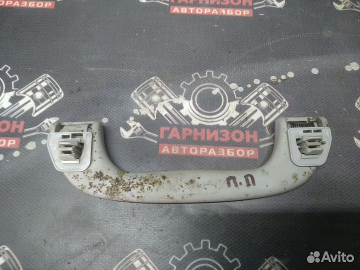 Ручка потолка Mazda 3