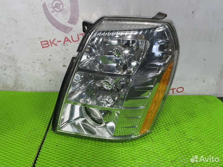 Фары передние пара Cadillac Escalade GMT900