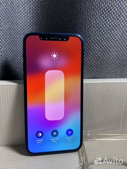 iPhone 12, 64 ГБ
