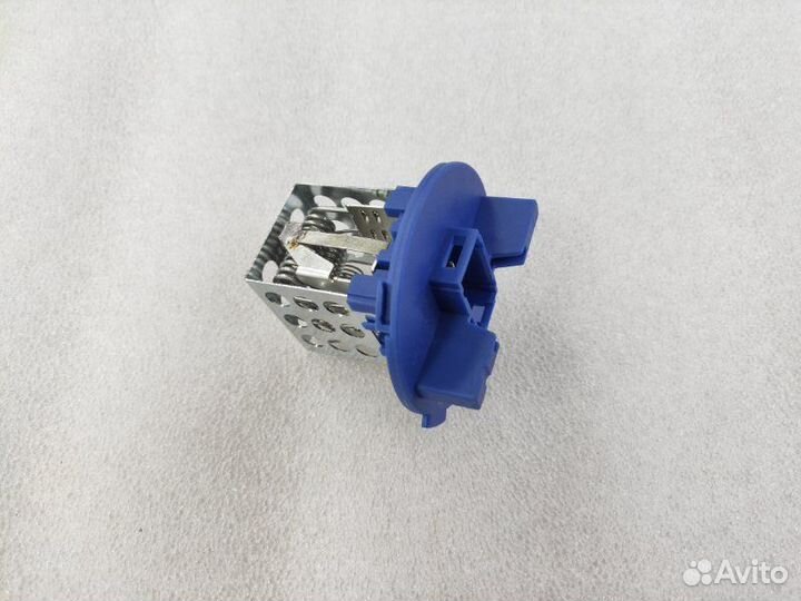 Резистор отопителя Mercedes-Benz Sprinter W906