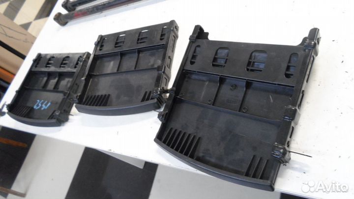 Стол салонный Toyota Probox