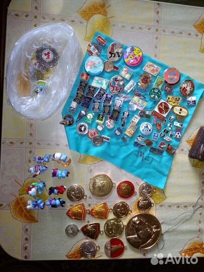 Значки пакетом