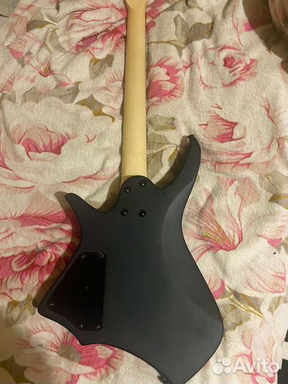 Электрогитара