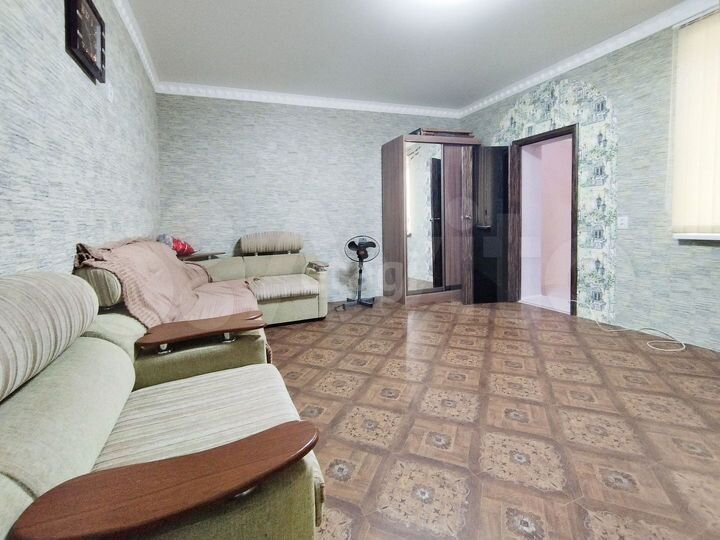 2-к. квартира, 37 м², 1/1 эт.