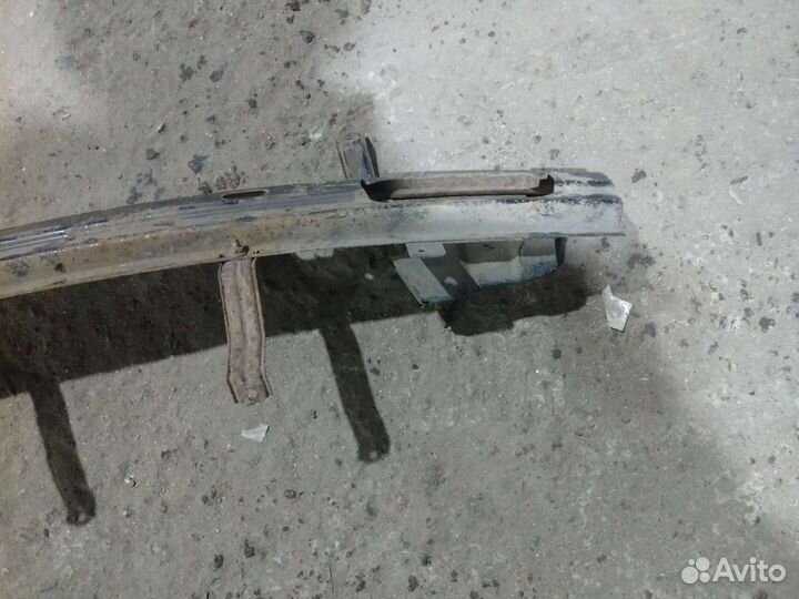 Усилитель заднего бампера Kia Rio 2