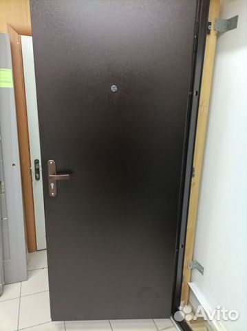 Дверь входная металлическая новая утепленная