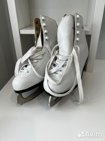 Коньки фигурные