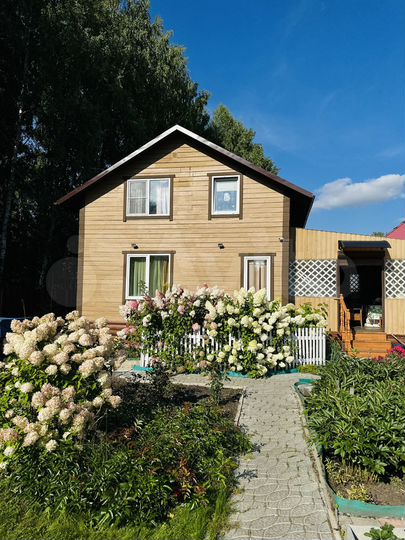 Дом 97,4 м² на участке 6,2 сот.