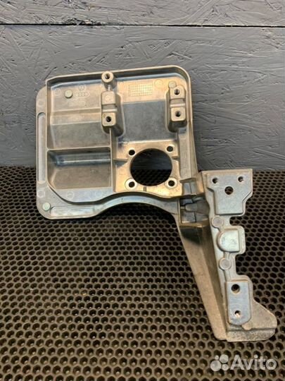 Кронштейн крепления педали Bentley Continental