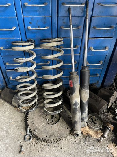 Мазда сх 7 амортизаторы и пружины комплект бу