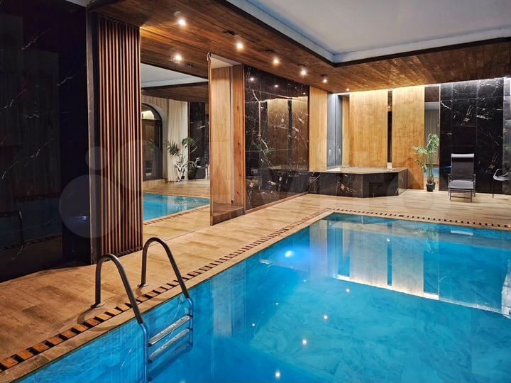 Дом 350 м² на участке 100 сот.