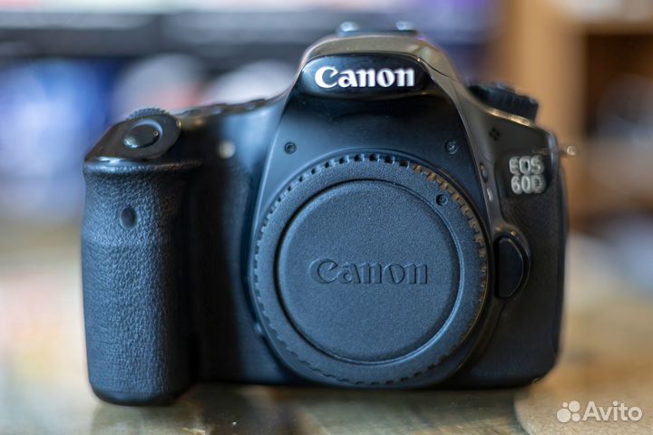 Зеркальный фотоаппарат canon 60d полный комплект