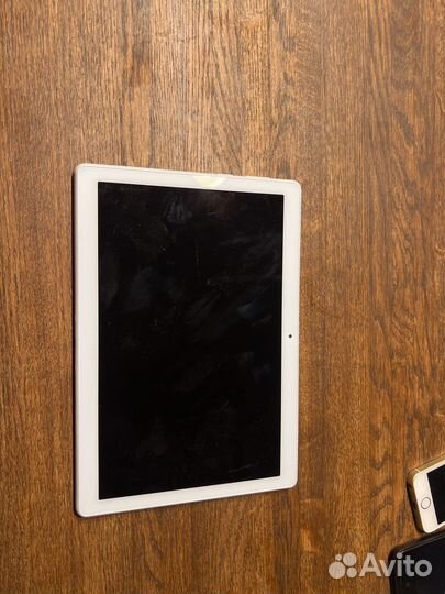 Планшет lenovo tab m10