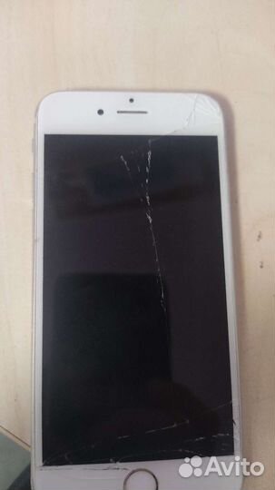 Телефон iPhone 6s