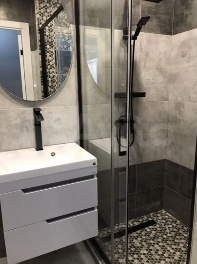 2-к. квартира, 51 м², 1/9 эт.