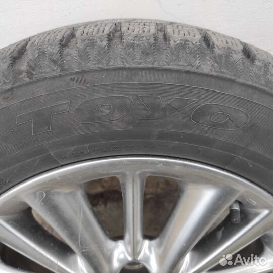 R16 Blackhawk Ice Prey HW06 215/60, PCD 5x100 DIA 55