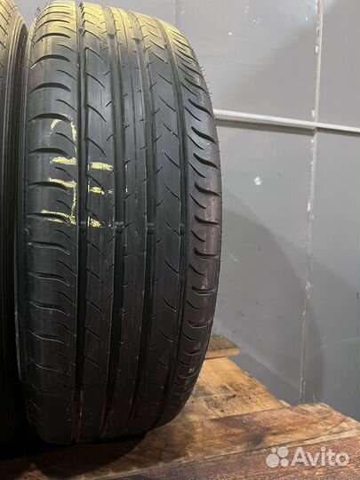 Dunlop SP Sport Maxx 050 235/60 R18 100H