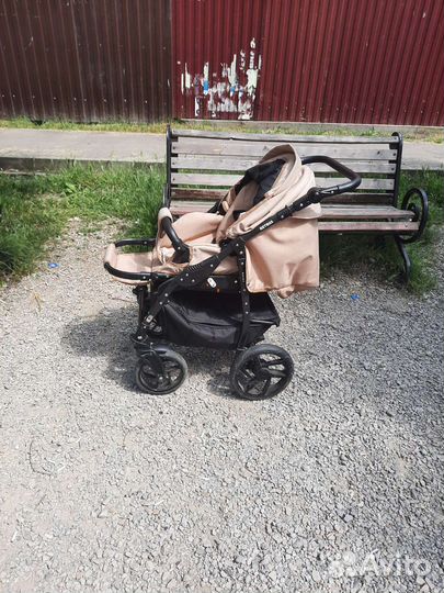 Коляска Retrus Rocky 2 в 1 (в бежевом цвете)