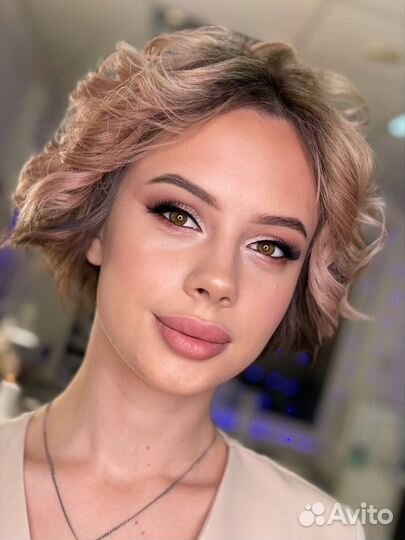 Стилист Визажист макияж