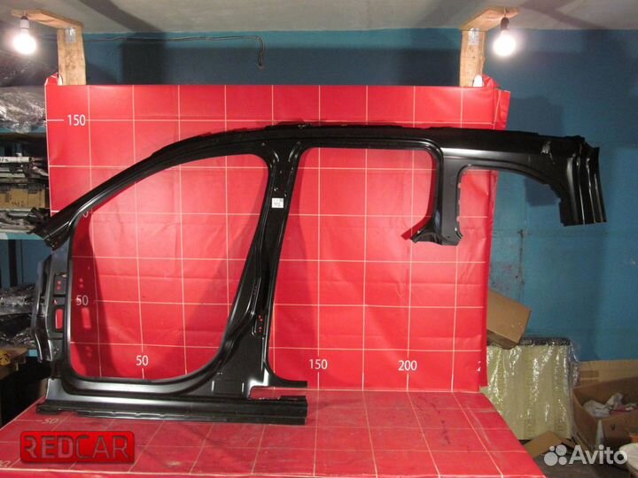 Боковина правая Citroen Berlingo B9 (12-15)