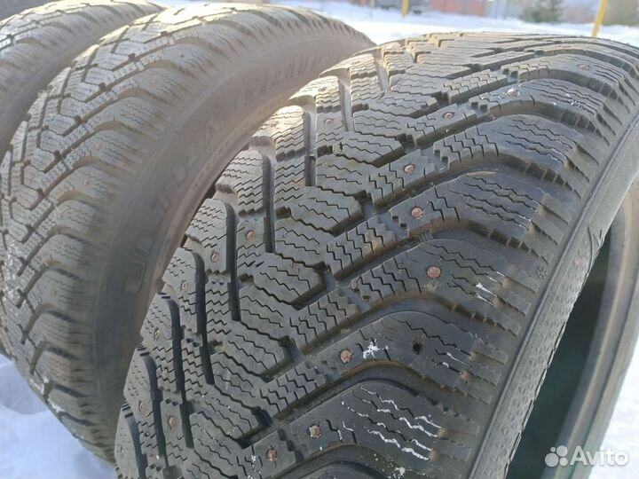 Goodyear UltraGrip 500 255/55 R18